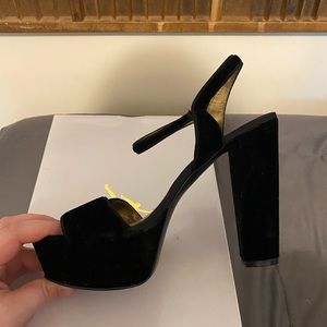Black Velvet Platform Heels Steve Madden